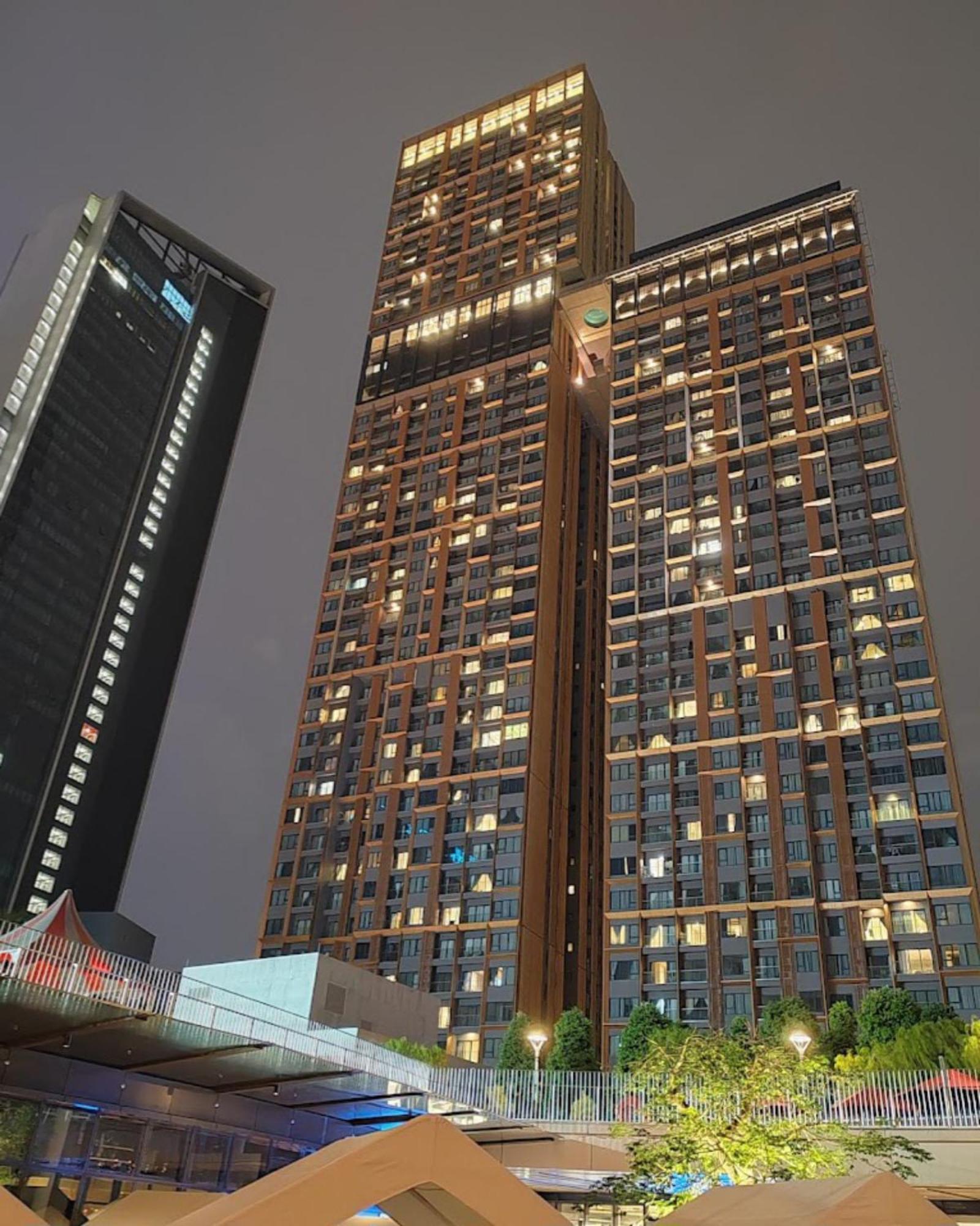 Lotus Infinity Pool At Lucentia Apartman Kuala Lumpur Kültér fotó